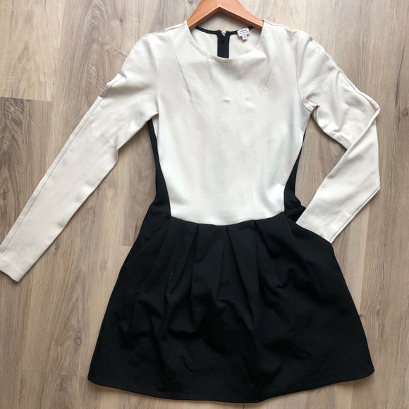 Aritzia Wilfred size 6 cocktail dress - Picture 1 of 4